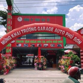 Garage O To Phu Son